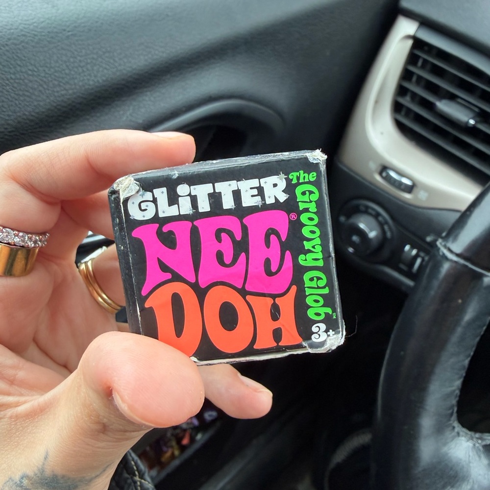Glitter Nee Doh Groovy Glob